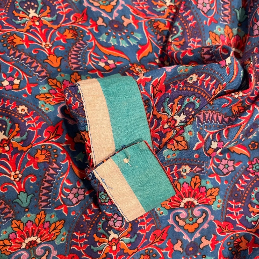 Beautiful soft half button down. - Picture 3 of 3
